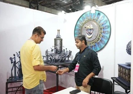 sponsor image